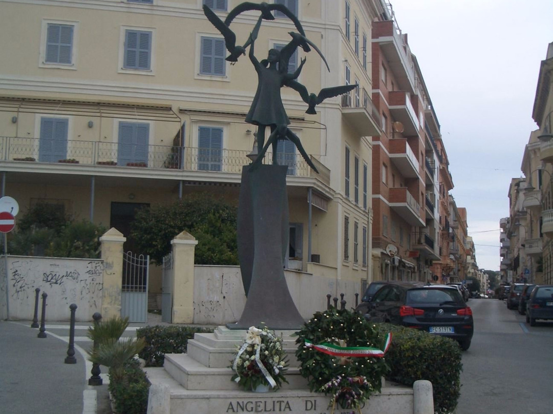 Monumento ad Angelita di Anzio
