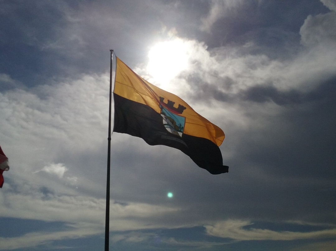 Punta Figuras-Arroyo必去景点