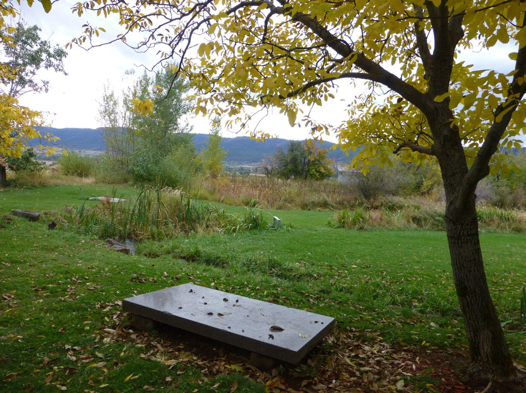 Clear Creek Farm主图