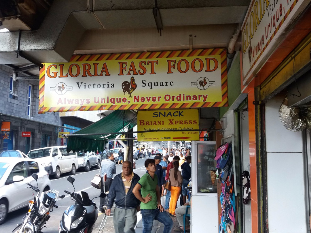 Gloria Fast Food
