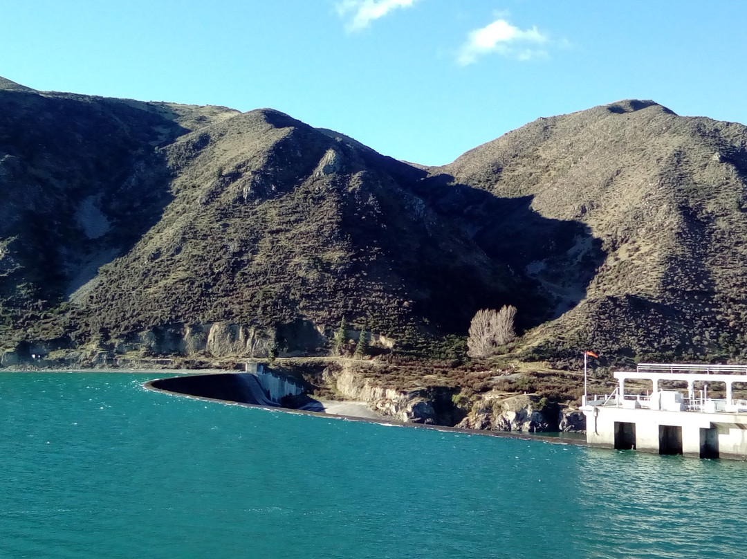 Waitaki Hydro Station Lookout景点图片