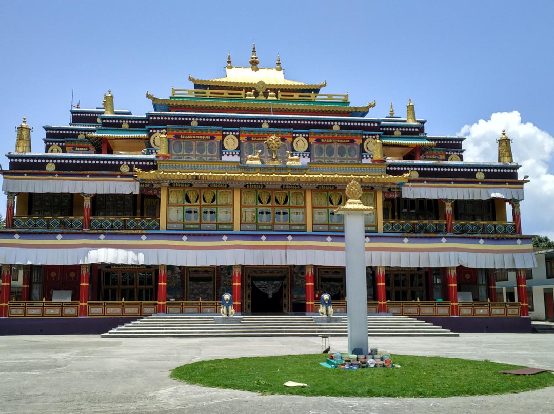 Ralong Monastery景点图片