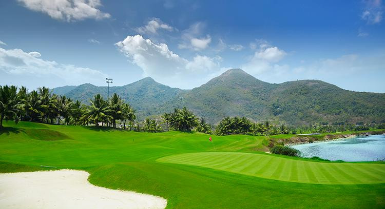 Diamond Bay Golf & Villas-芽庄必去景点