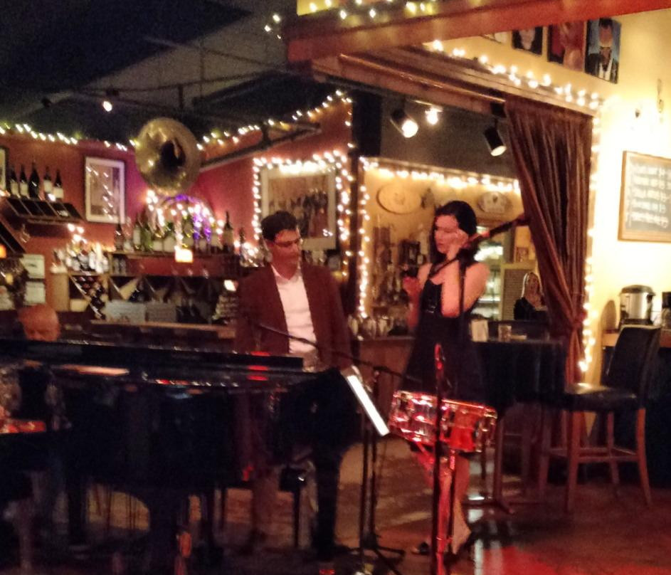 Arrivederci Wine and Jazz Bar-Milwaukie必去景点