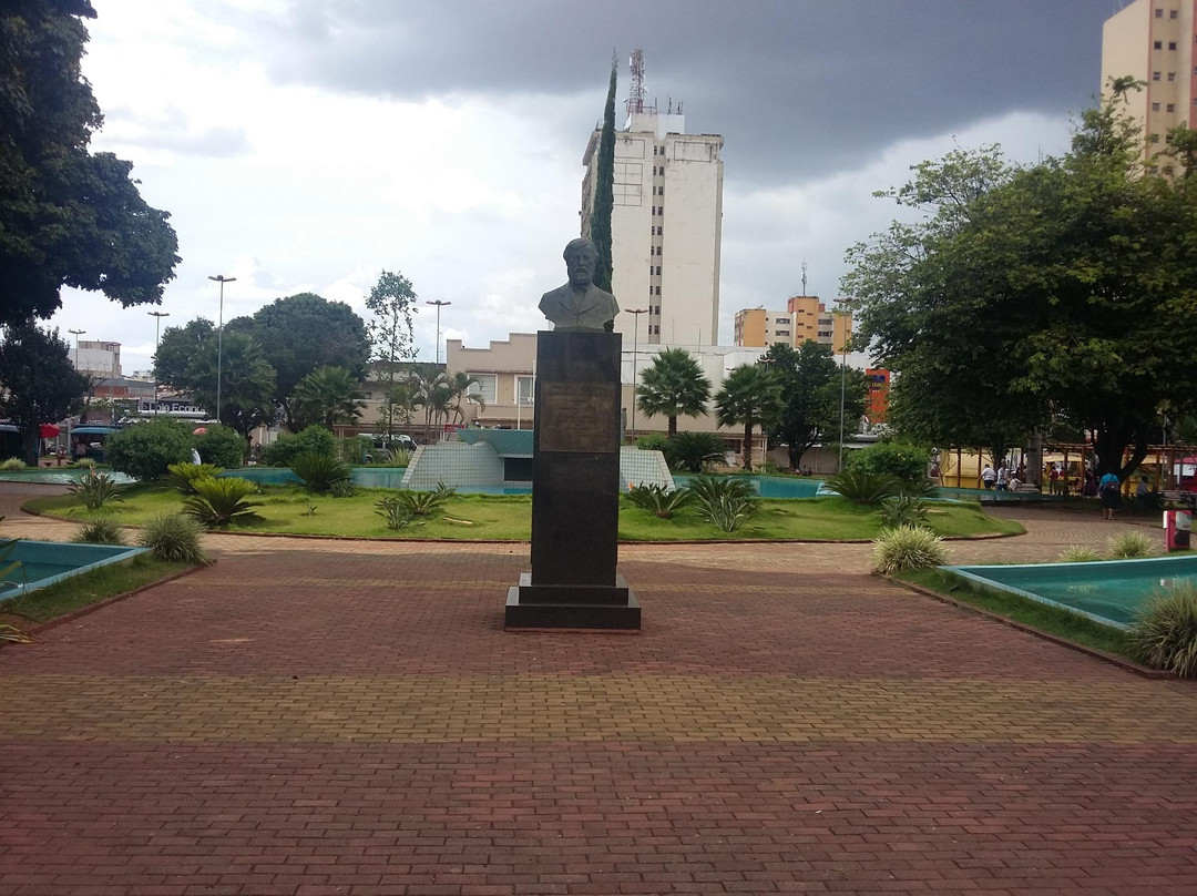 Praça Bom Jesus-Anapolis必去景点