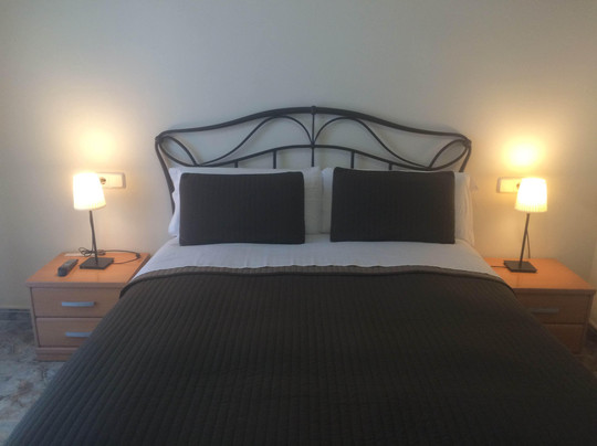 Sant Iscle de Vallalta酒店住宿-Hostel Portofino