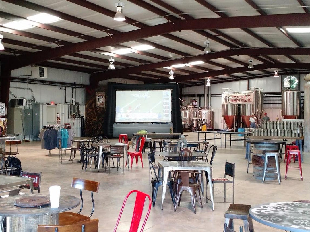 Rocket Republic Brewing-Madison必去景点
