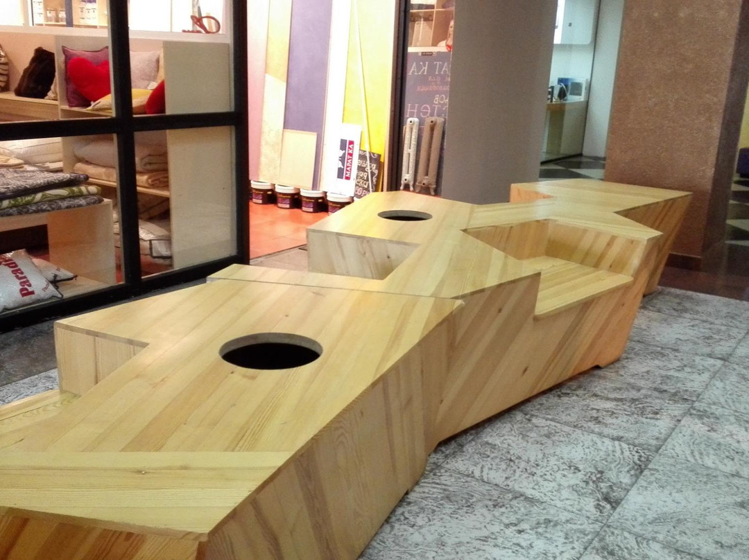 Revolution Gallery of Trade Exhibition Cetre-伊尔库茨克必去景点