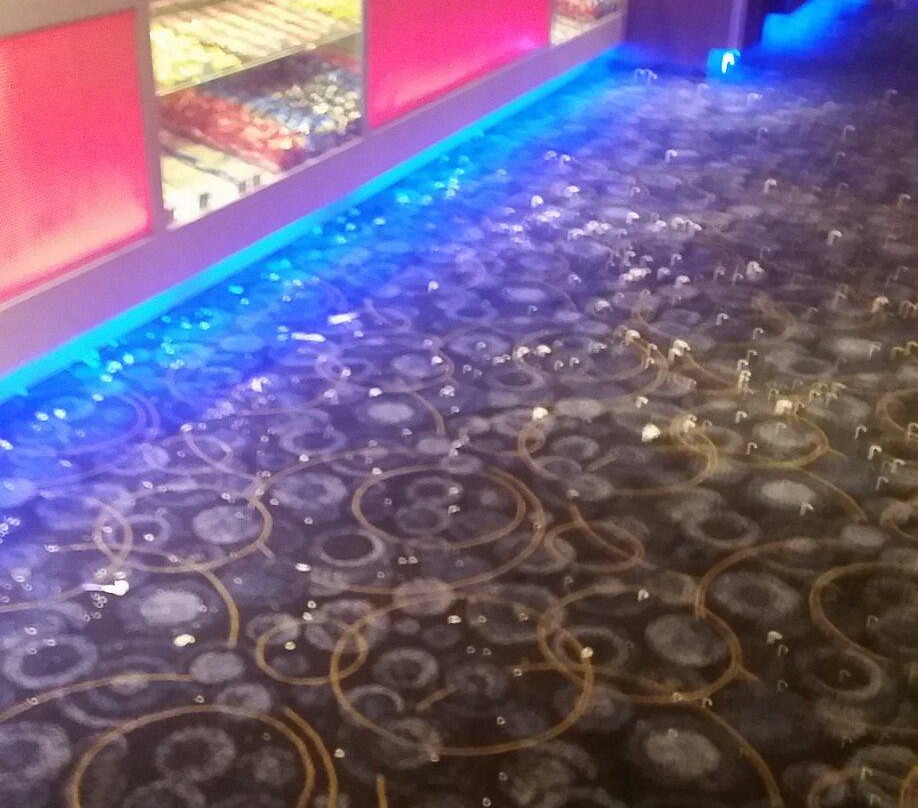 Yes Planet-Rishon Lezion必去景点