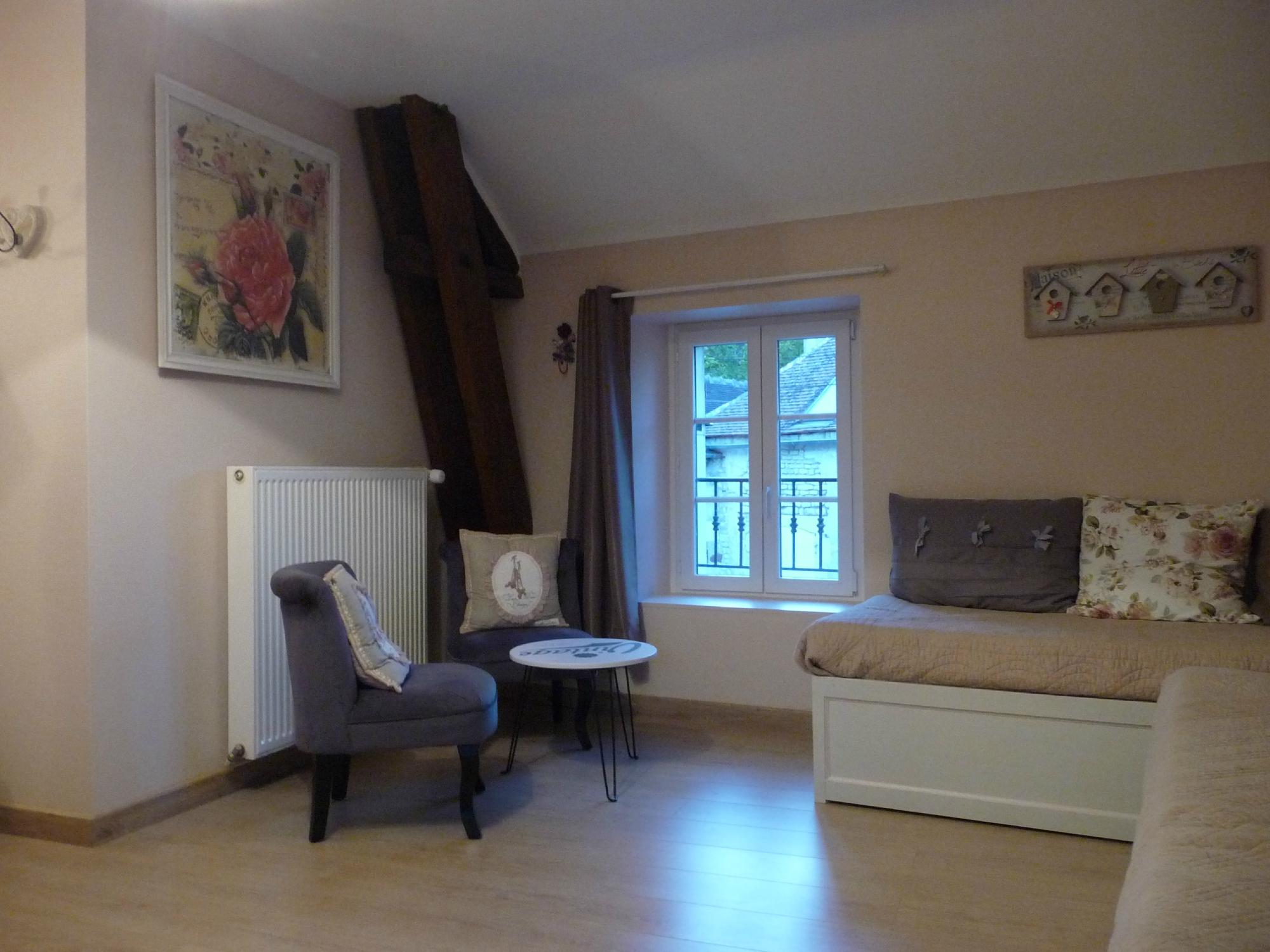 La Maison de Mireille-客卧