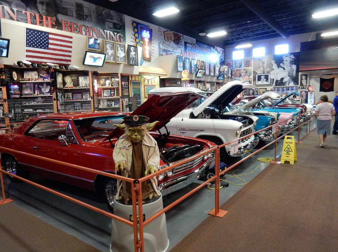 Russell's Truck and Travel Center-Glenrio必去景点