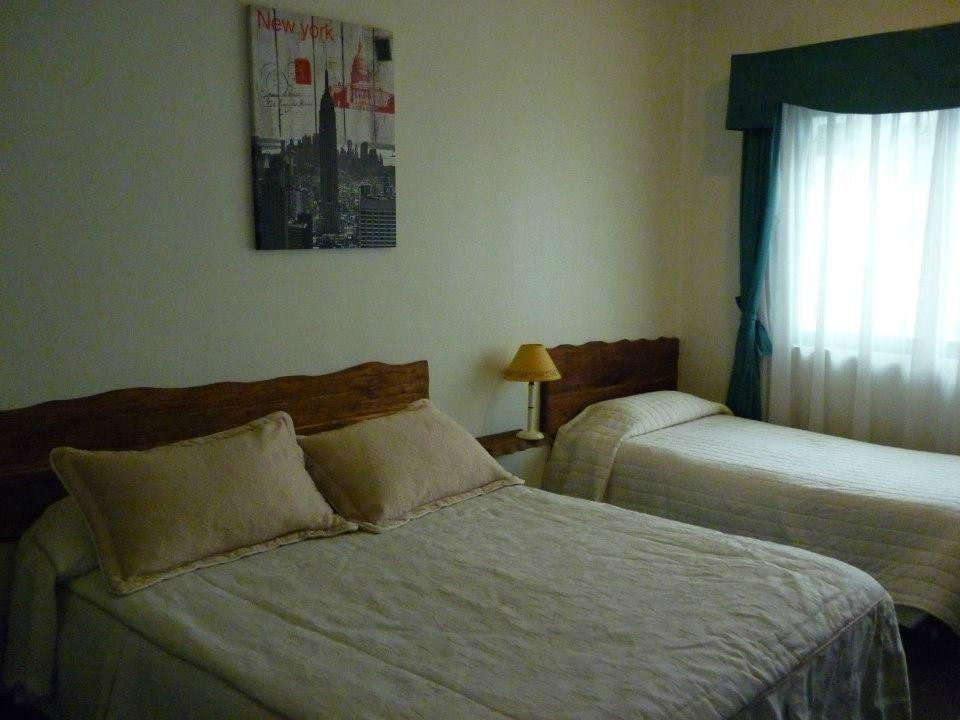 Hotel de la Avenida主图