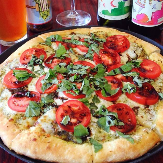 Michael's New York Style Pizza