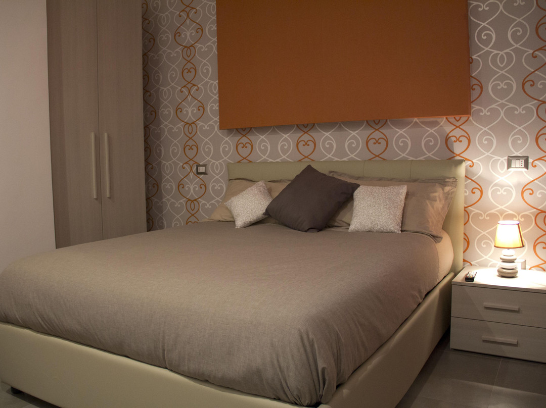 Isola Sacra酒店住宿-Happy Home