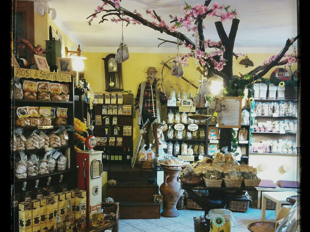 Magrelli Prodotti Tipici-Cascia必去景点