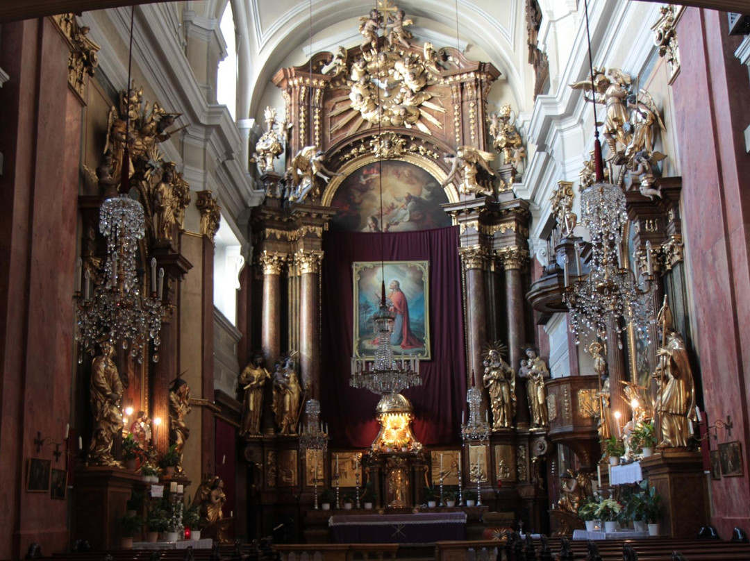 Laab im Walde旅游景点-Katholische Kirche Klosterkirche Hl. Elisabeth