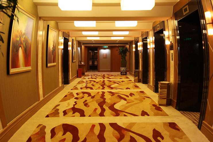 黄金海景大酒店（海口万绿园万象城店）主图