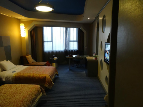 洛阳雅香金陵大饭店主图