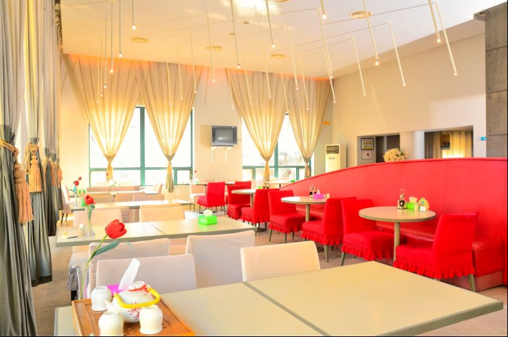 俏东方优选酒店(青岛杭州路店)主图