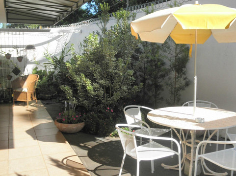 绿洲公园旅馆主图