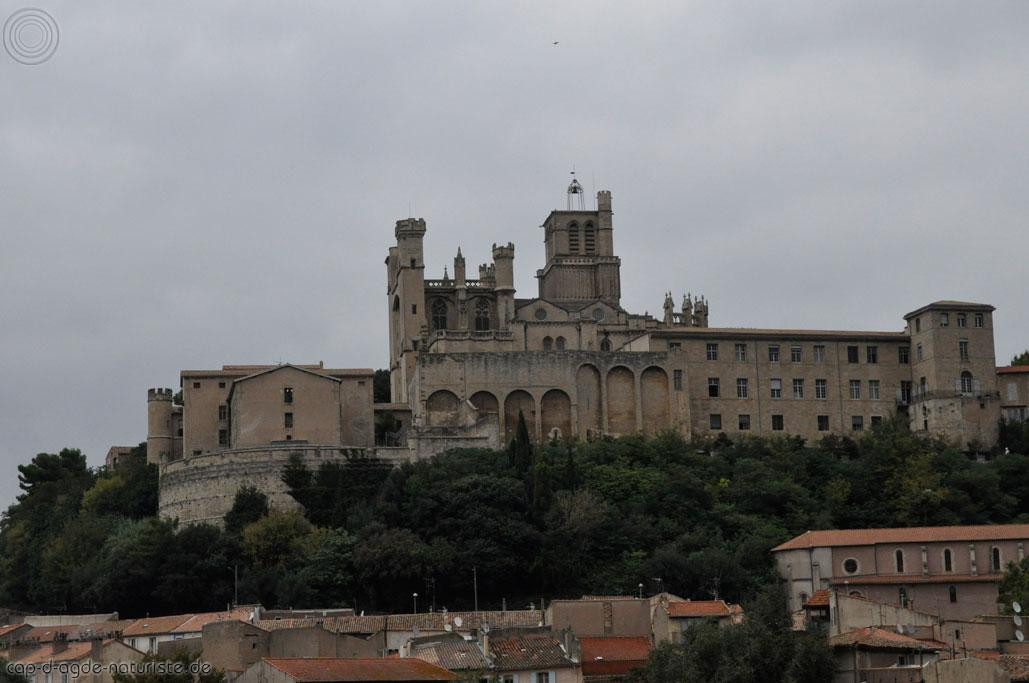 Cathédrale Saint-Nazaire de Béziers-贝济耶必去景点