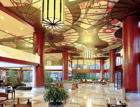 尚天然国际温泉小镇主图