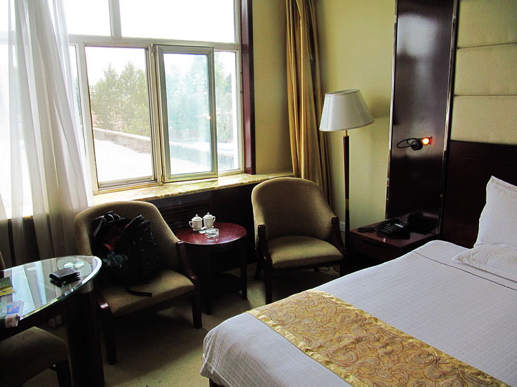 梨都大酒店主图