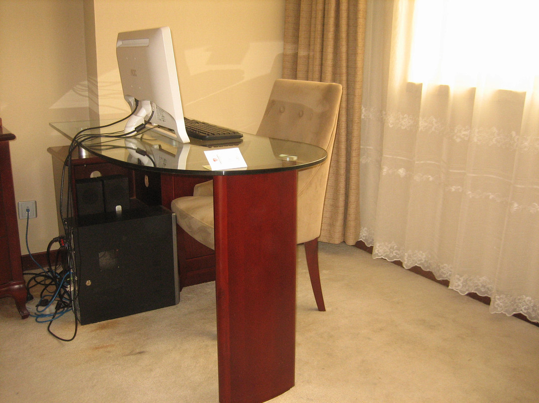 富丽豪庭酒店主图