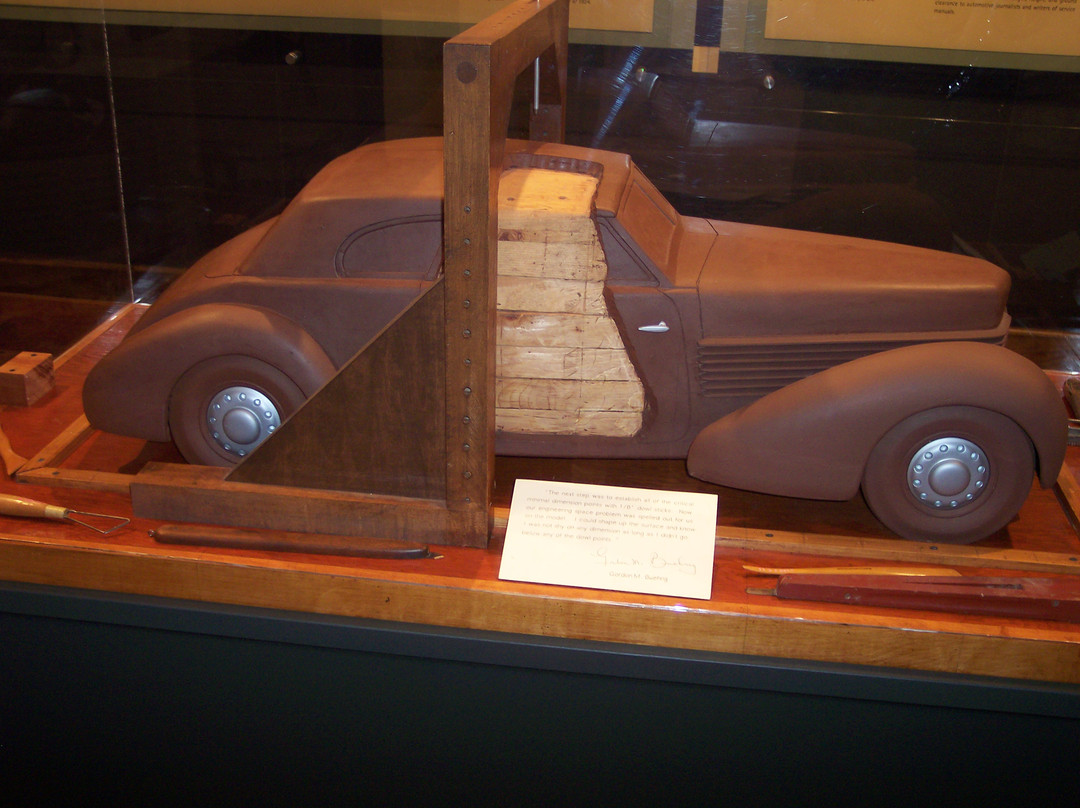 Auburn Cord Duesenberg Automobile Museum景点图片