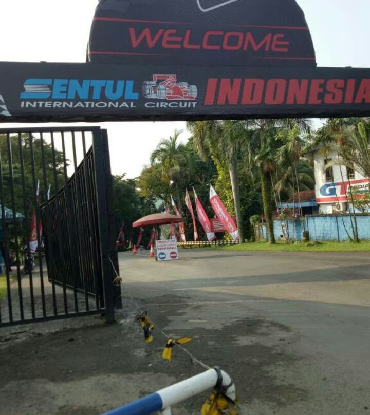 Sentul International Circuit景点图片