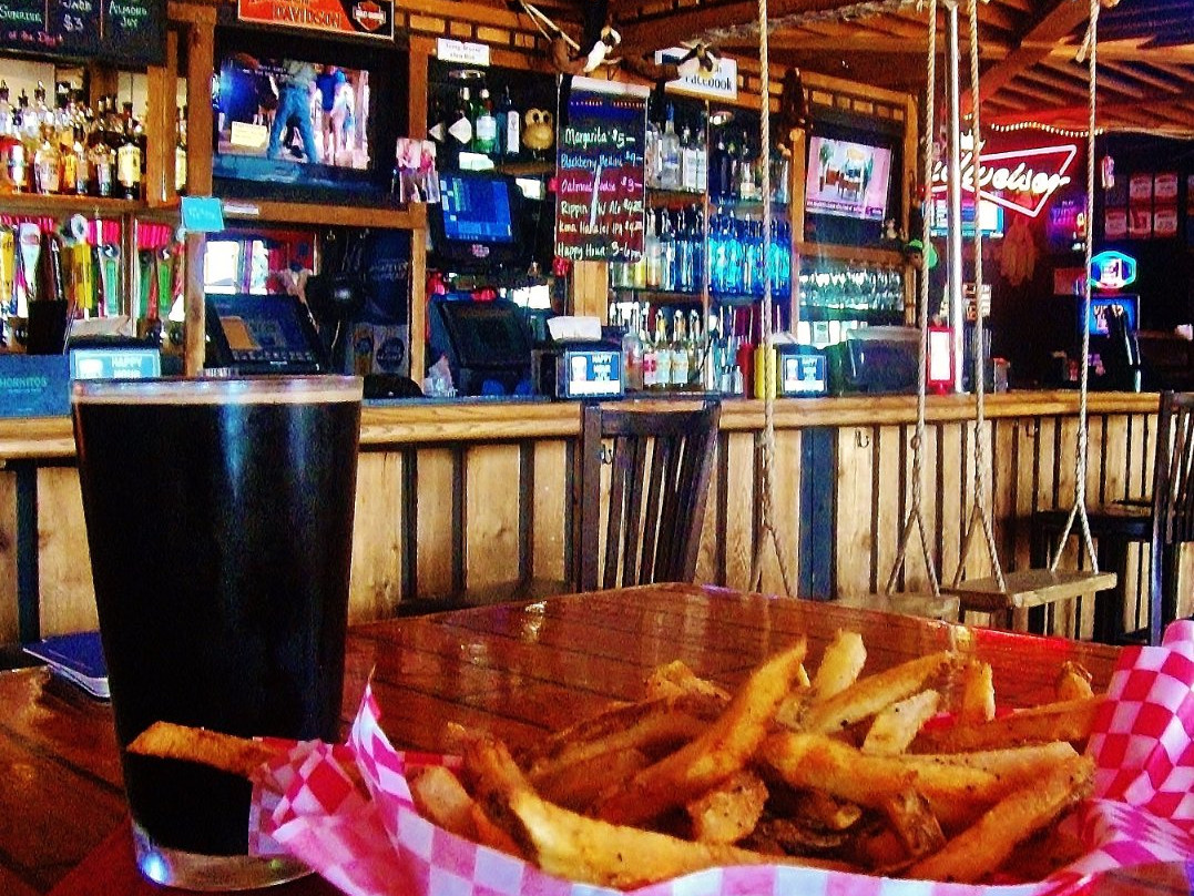 Spud Monkey's Bar & Grill