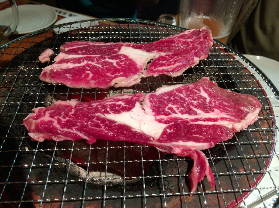 炭火焼肉 かきや