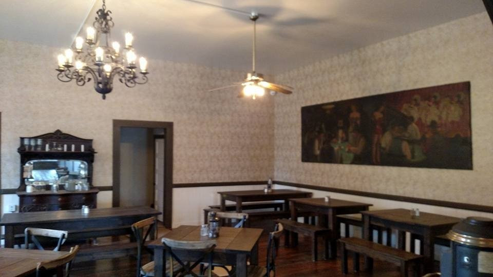 Foresthill酒店住宿-Georgetown Hotel & Saloon