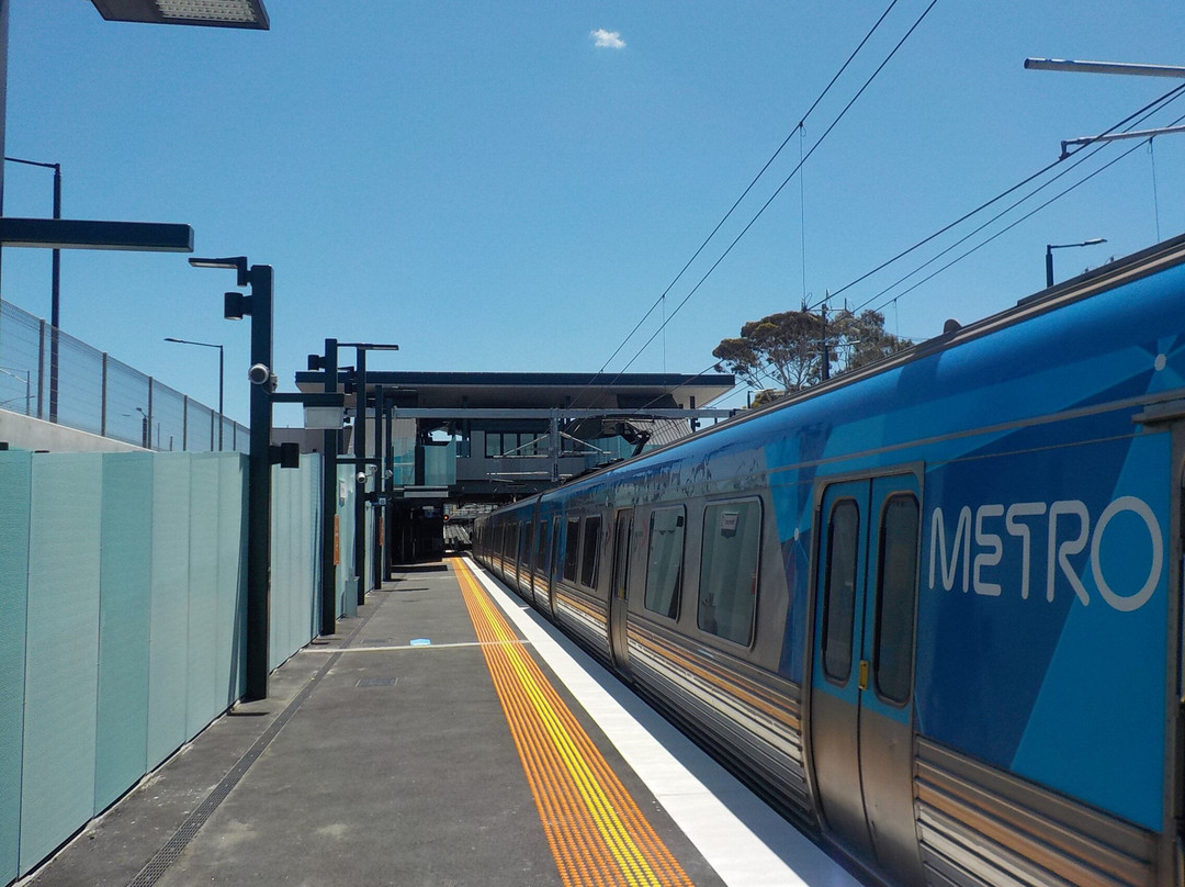 Mentone Railway Station景点图片