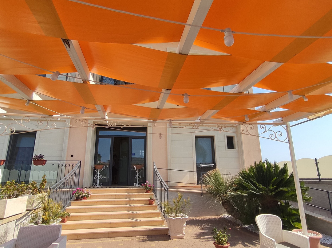 Kalinifta Residence主图