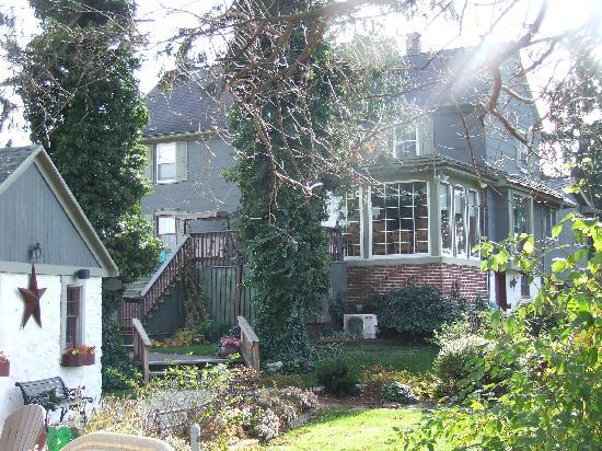 Frogtown Acres Bed and Breakfast-餐饮