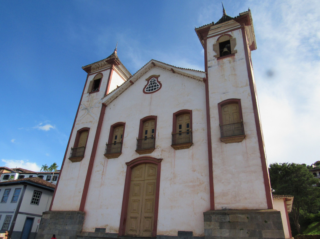 Igreja Matriz de Nossa Senhora da Conceição-Serro必去景点