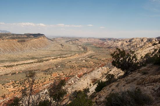 Burr Trail-圆顶礁国家公园必去景点