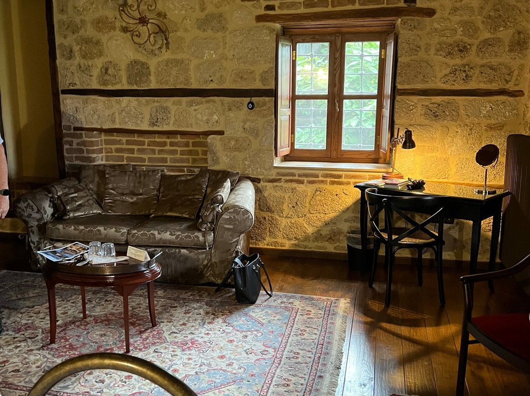 Boutique Hotel Kokkino Spiti主图