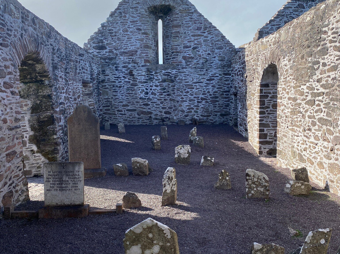 Ballinskelligs Abbey-Ballinskelligs必去景点