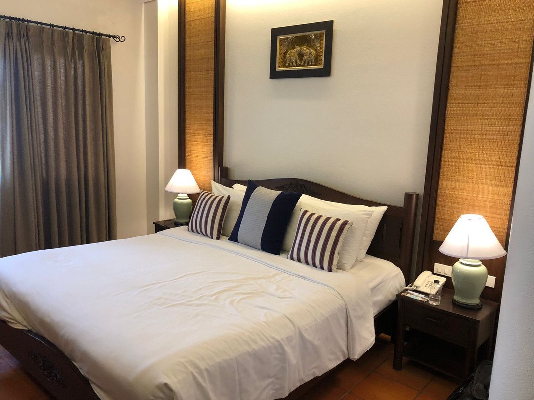 里姆平乡村酒店主图