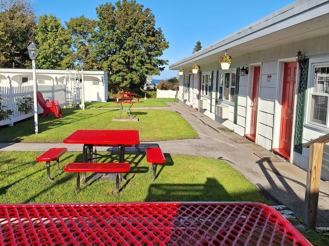 Claddagh Motel & Suites主图