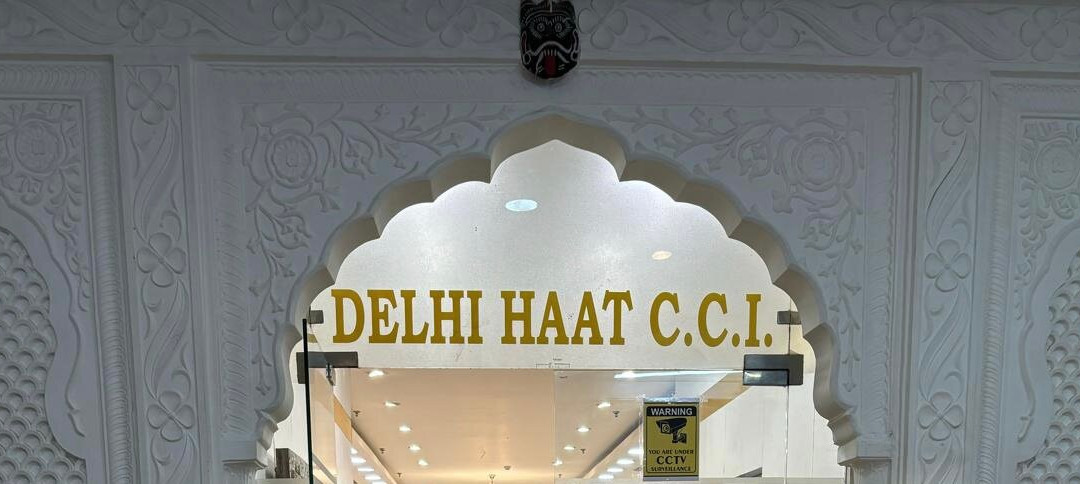 Delhi Haat Craft Cottage Industries景点图片