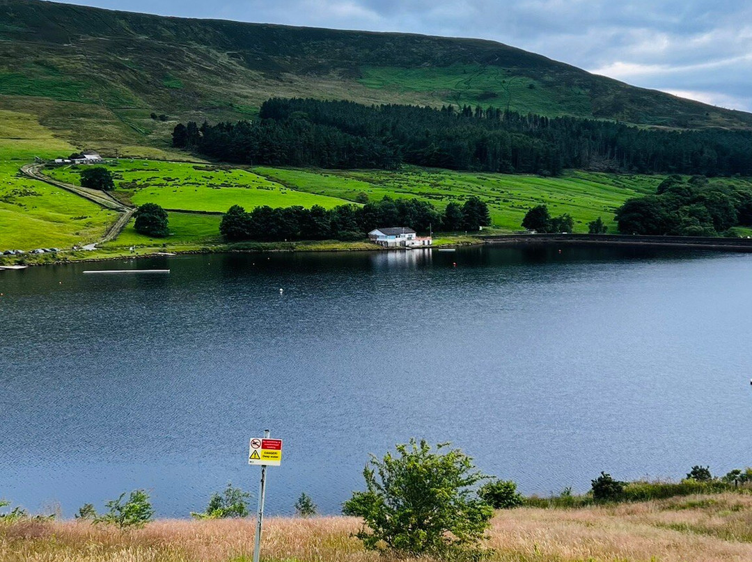 Dovestone Resevoir景点图片