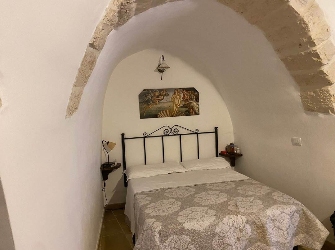 拉特路雷莎假日酒店主图