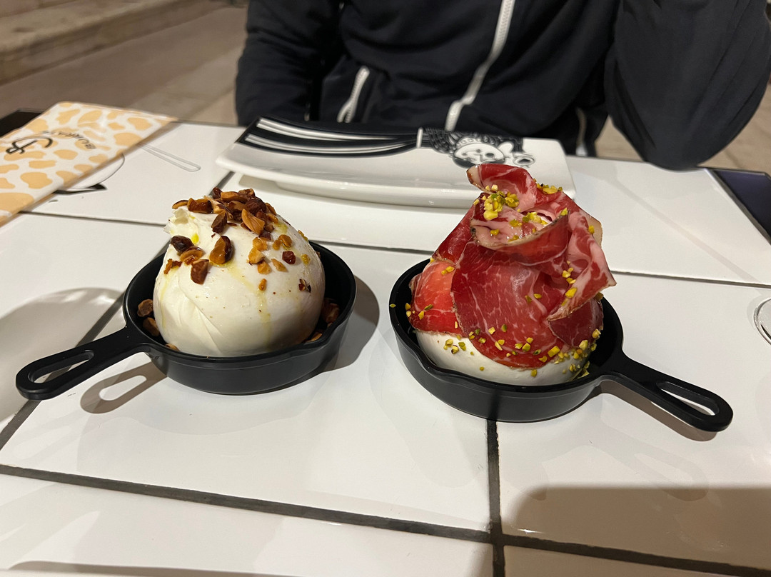 Burrateria Caseificio Del Capo