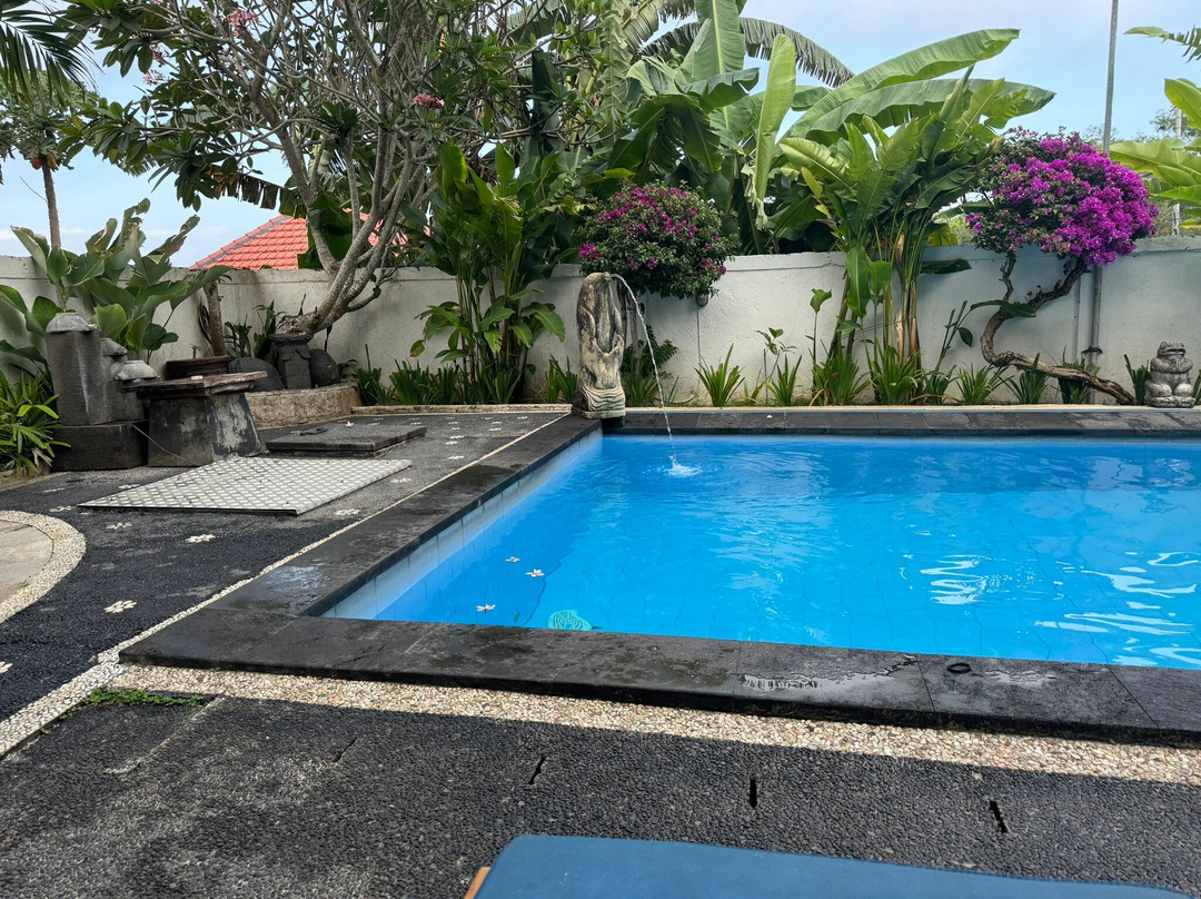 Waroeng Surya HomeStay主图