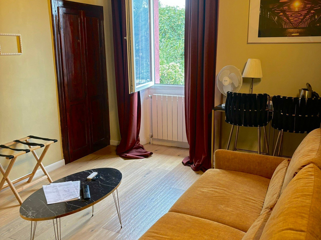 Essentia Guest House主图