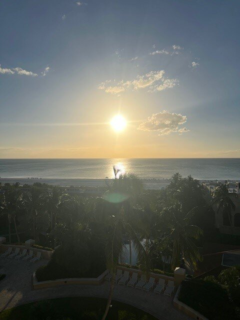 Marco Beach Ocean Suites主图