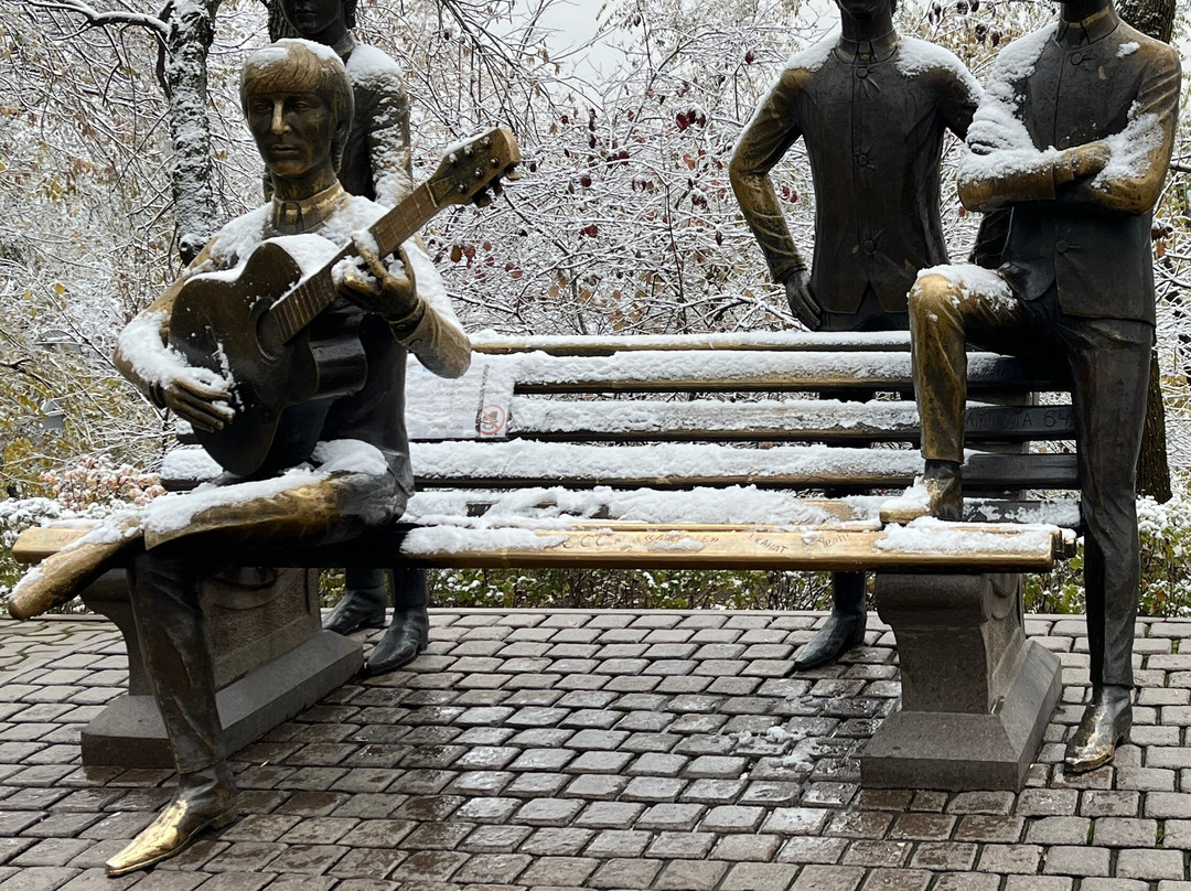 The Beatles Monument-阿拉木图必去景点